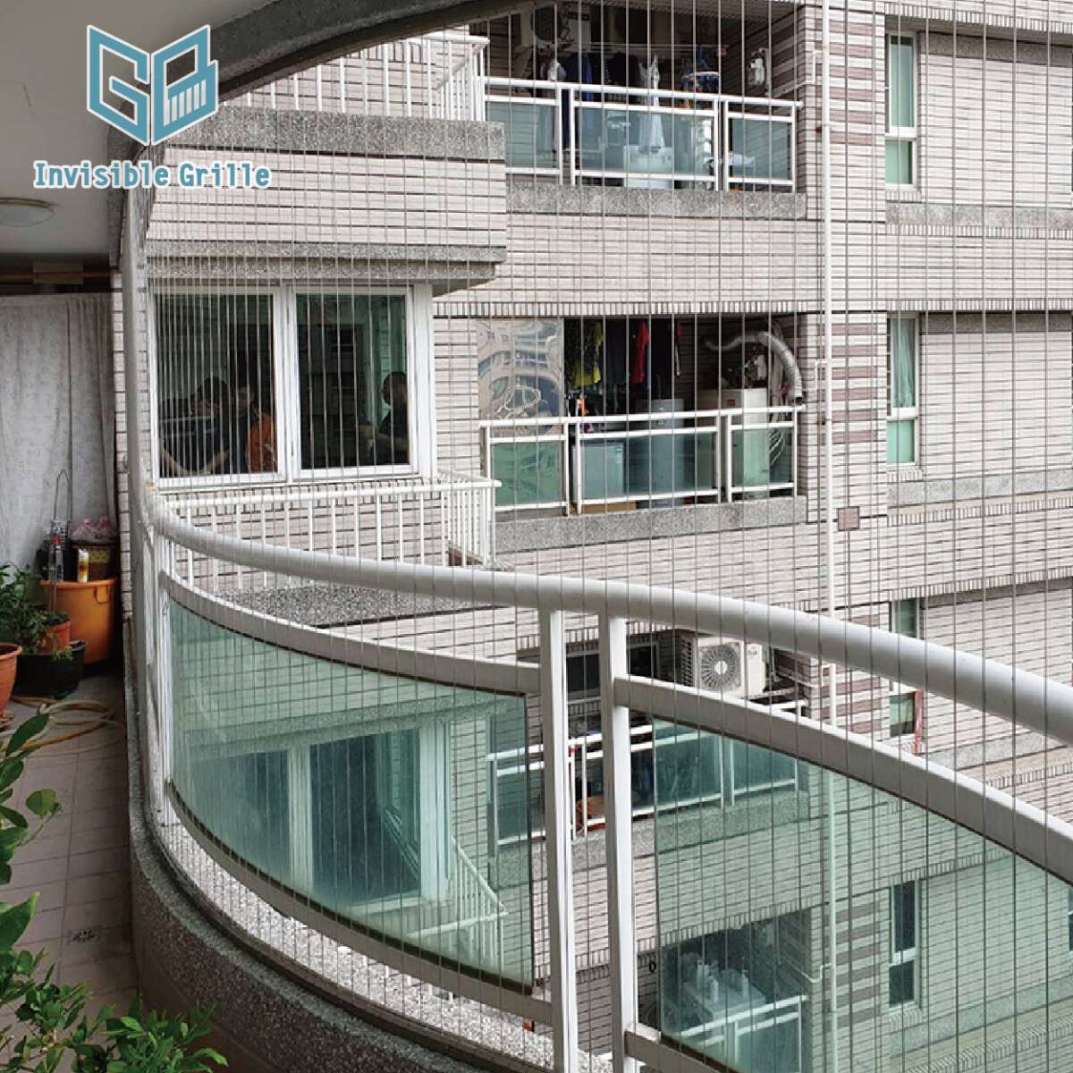 弧形陽台 台南隱形鐵窗
